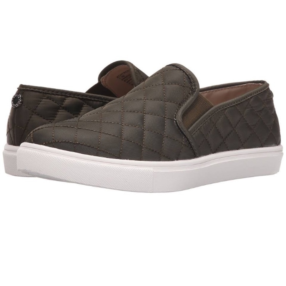 Steve Madden Quilted Slip-on sneakers - Picture 1 of 5